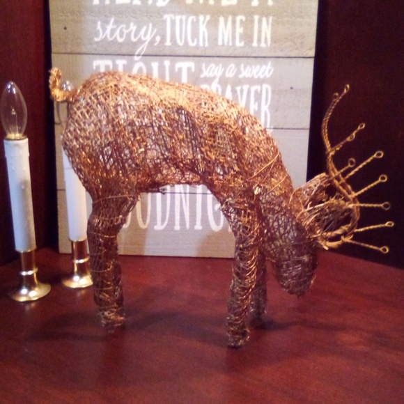 Reindeer/deer shelf decor - Picture 3 of 3